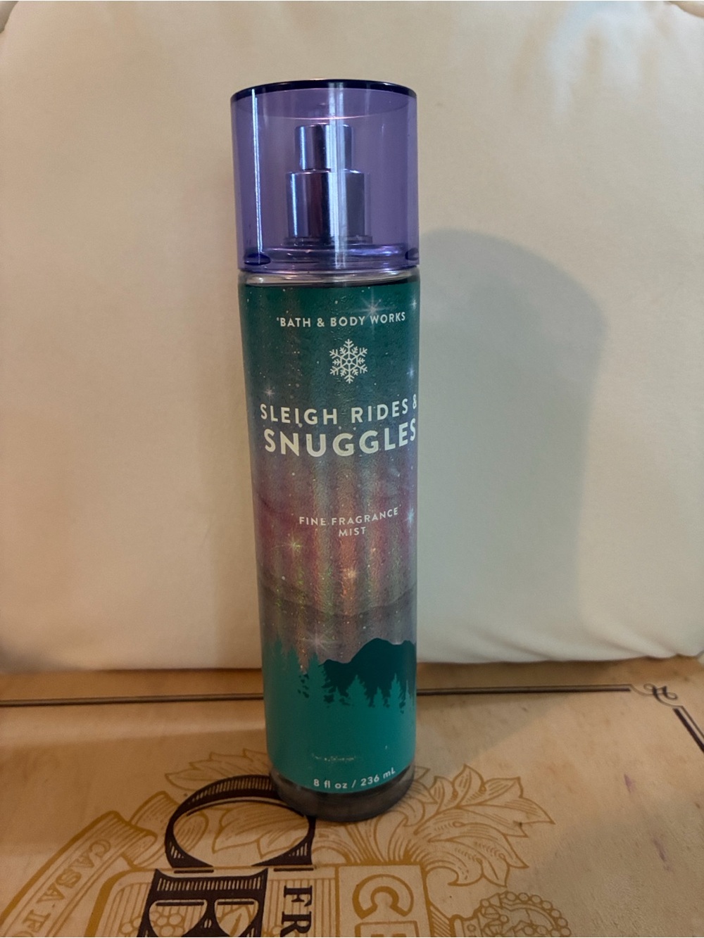 Bath & Body Works Sleigh Rides & Snuggles Mist - Teal & Purple